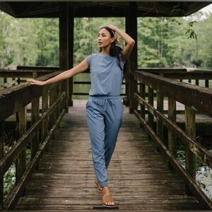 Albion Fit Jetsetter jumpsuit light blue chambray joggers size XS TALL